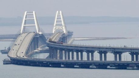 Свыше 600 автомобилей скопилось в очередях перед Крымским мостом