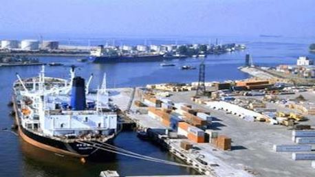 Порты РФ заместят выпавшую из-за санкций перевалку через один-два года